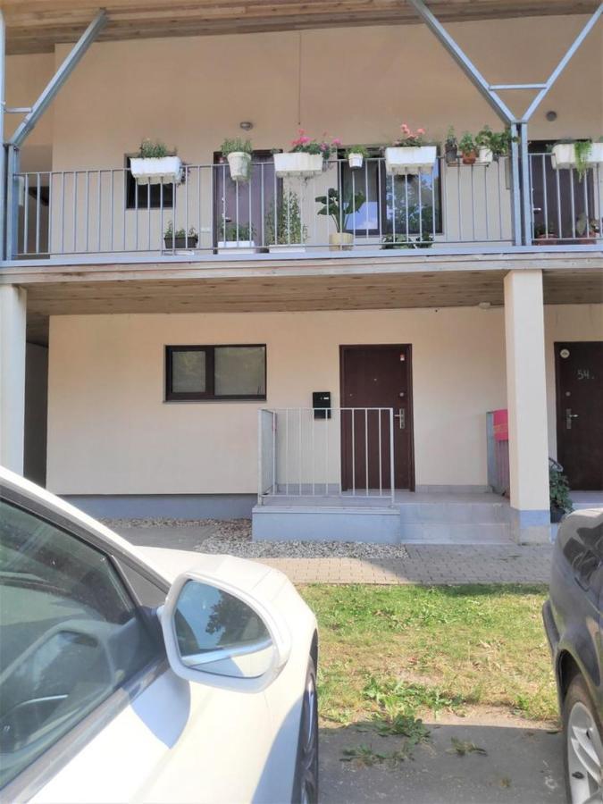 Ferienwohnung Dzivoklis Gimenei 100 Metri No Juras Jūrkalne Exterior foto